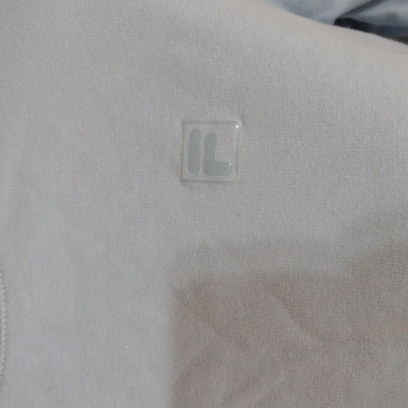 NWOT Fila baby blue crewneck sweatshirt with pockets! - Picture 2 of 8